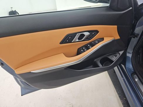 Used 2025 BMW 330i xDrive Sedan image 8