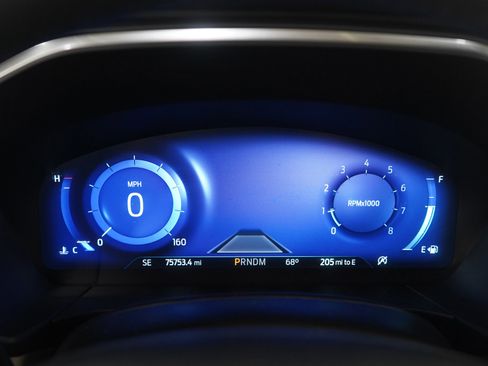 Used 2020 Ford Escape Titanium image 26