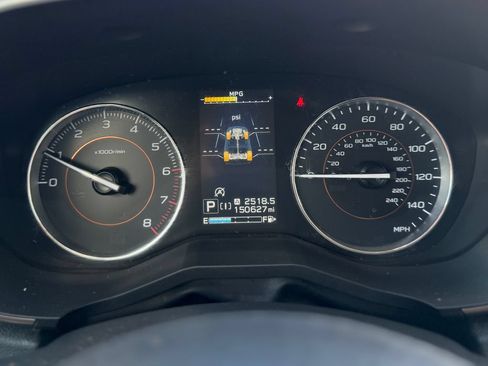 Used 2021 Subaru Crosstrek 2.5i Limited w/ Moonroof Package 2 AWD/4WD image 17