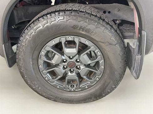 Used 2023 Nissan Frontier PRO-4X w/ Pro-4X Premium Package AWD/4WD image 33