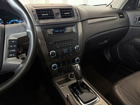 Used 2011 Ford Fusion Sport w/ 401A Rapid Spec Order Code FWD image 30