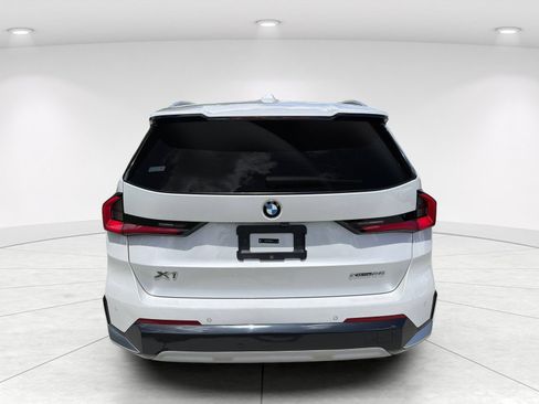 Certified 2024 BMW X1 xDrive28i AWD/4WD image 5