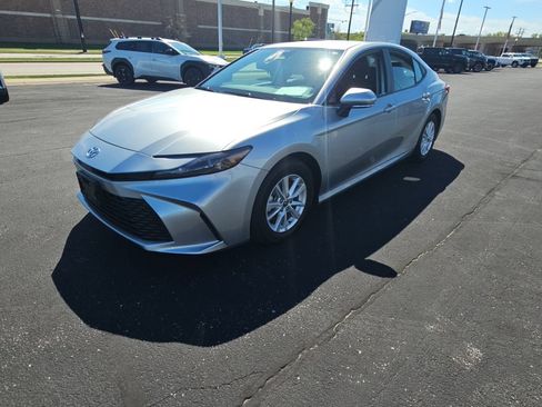 Certified 2025 Toyota Camry LE w/ Convenience Package FWD image 7