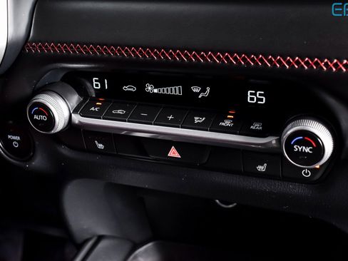 Used 2025 MAZDA CX-50 AWD 2.5 Hybrid w/ Premium Pkg image 27