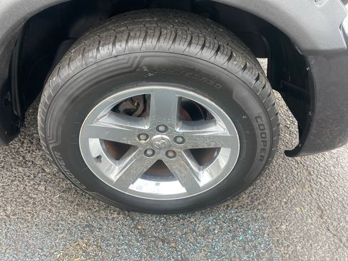 Used 2010 Dodge Ram 1500 Truck Sport image 13