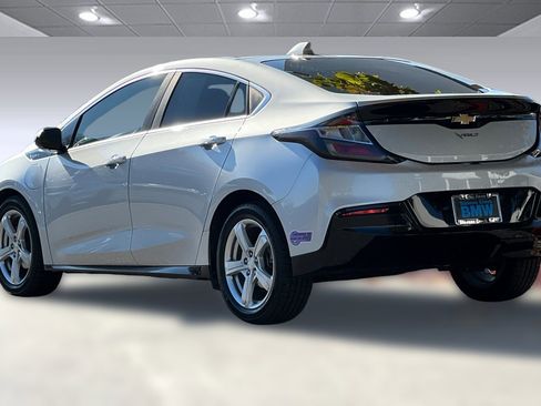 Used 2019 Chevrolet Volt LT image 3