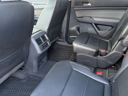 Used 2021 Volkswagen Atlas SE image 9