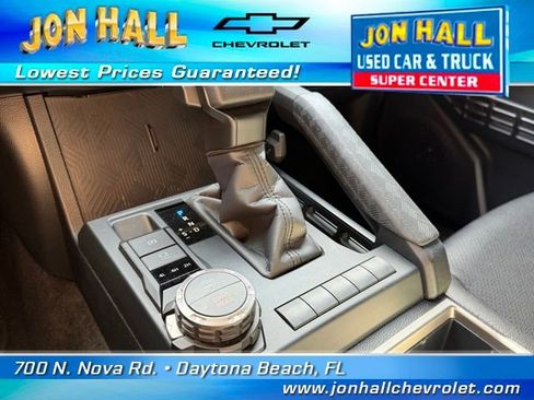 Used 2025 Toyota 4Runner SR5 image 30