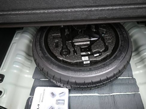 Certified 2025 Kia Seltos S AWD/4WD image 22