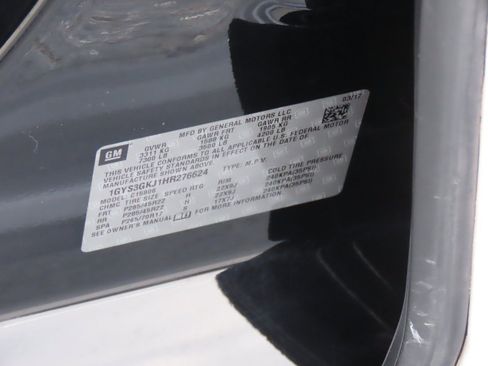 Used 2017 Cadillac Escalade ESV 2WD image 36