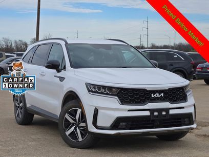 Used 2022 Kia Sorento EX