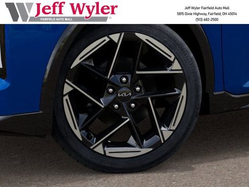 New 2025 Kia K4 GT-Line image 10