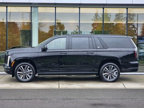 Certified 2026 Cadillac Escalade ESV Sport w/ LPO, Floor Liner Package AWD/4WD image 2