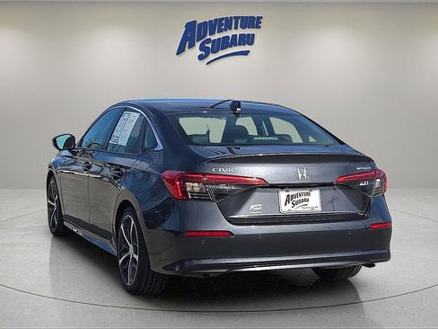 Used 2024 Honda Civic Touring image 5