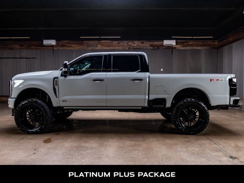 Used 2026 Ford F250 Platinum w/ Platinum Plus Package AWD/4WD image 6