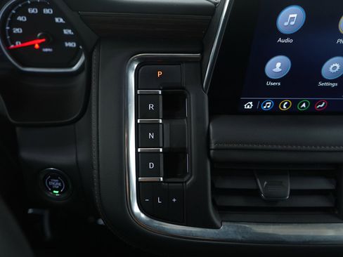 Used 2021 Chevrolet Suburban High Country AWD/4WD image 24