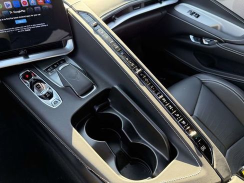Used 2025 Chevrolet Corvette Z06 RWD image 26
