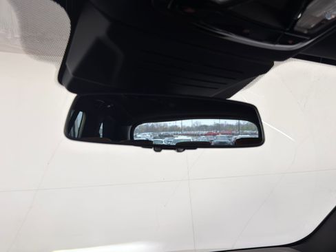 New 2026 BMW X5 sDrive40i w/ M Sport Package image 18