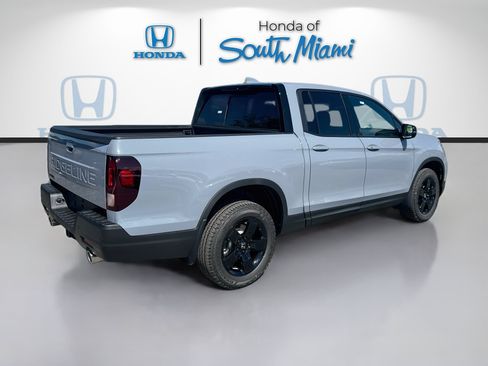 New 2026 Honda Ridgeline Black Edition image 7