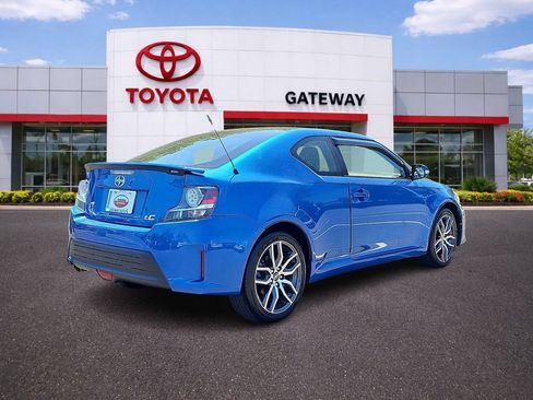 Used 2014 Scion tC FWD image 5