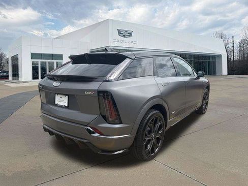 New 2026 Cadillac Optiq V image 3