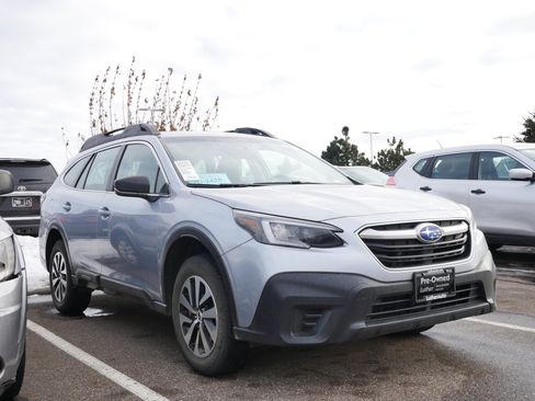Used 2020 Subaru Outback image 1