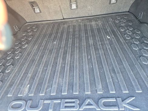 Used 2020 Subaru Outback Premium image 51