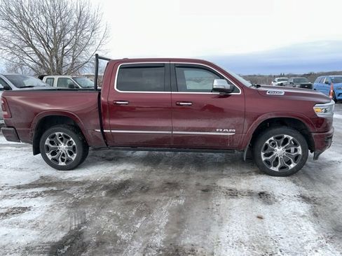 Used 2022 RAM 1500 Limited w/ Body Color Bumper Group image 5