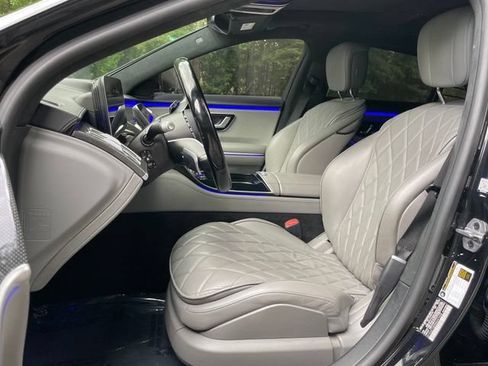 Used 2021 Mercedes-Benz S 580 4MATIC Sedan w/ AMG Line image 14