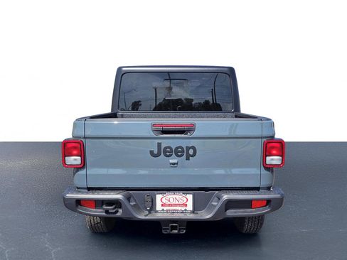 New 2026 Jeep Gladiator Sport AWD/4WD image 11