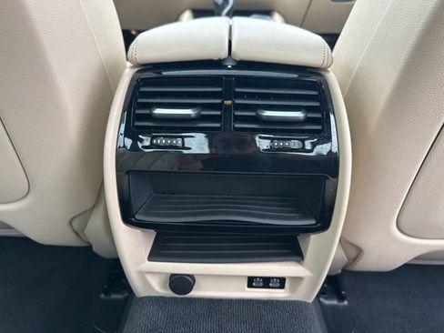 Used 2022 BMW 530i xDrive w/ Convenience Package image 41