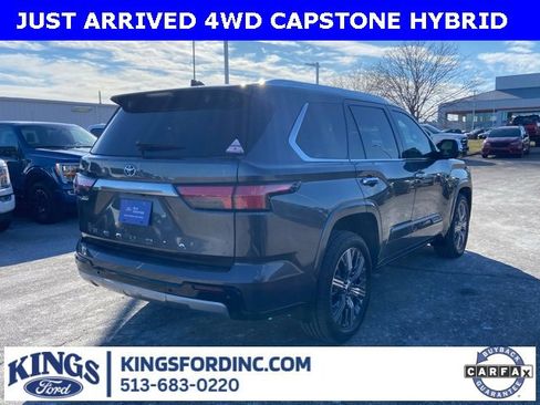 Used 2023 Toyota Sequoia Capstone image 3