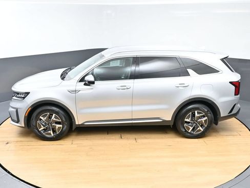 Used 2022 Kia Sorento S FWD image 50