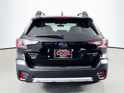 Used 2022 Subaru Outback Limited XT AWD/4WD image 6