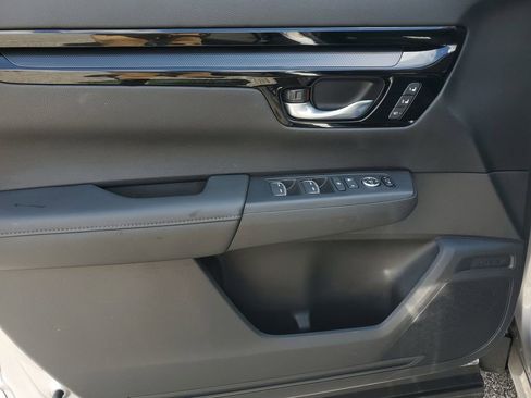 Used 2024 Honda CR-V EX-L image 18