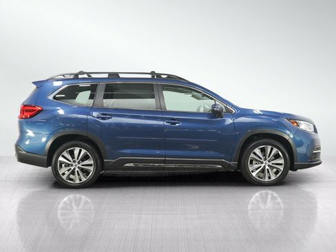 Used 2022 Subaru Ascent Limited w/ Technology Package AWD/4WD image 6