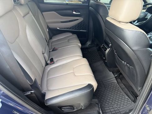 Used 2022 Hyundai Santa Fe SEL w/ Convenience + Premium Package FWD image 17
