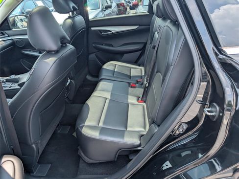 Used 2019 INFINITI QX50 Luxe AWD/4WD image 15