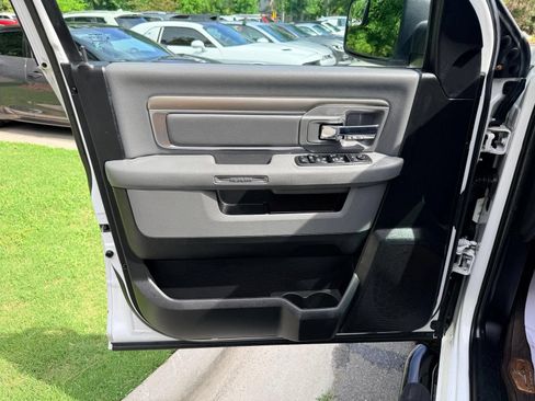 Used 2018 RAM 1500 Big Horn AWD/4WD image 19