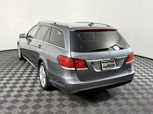 Used 2016 Mercedes-Benz E 350 4MATIC Luxury Wagon image 10