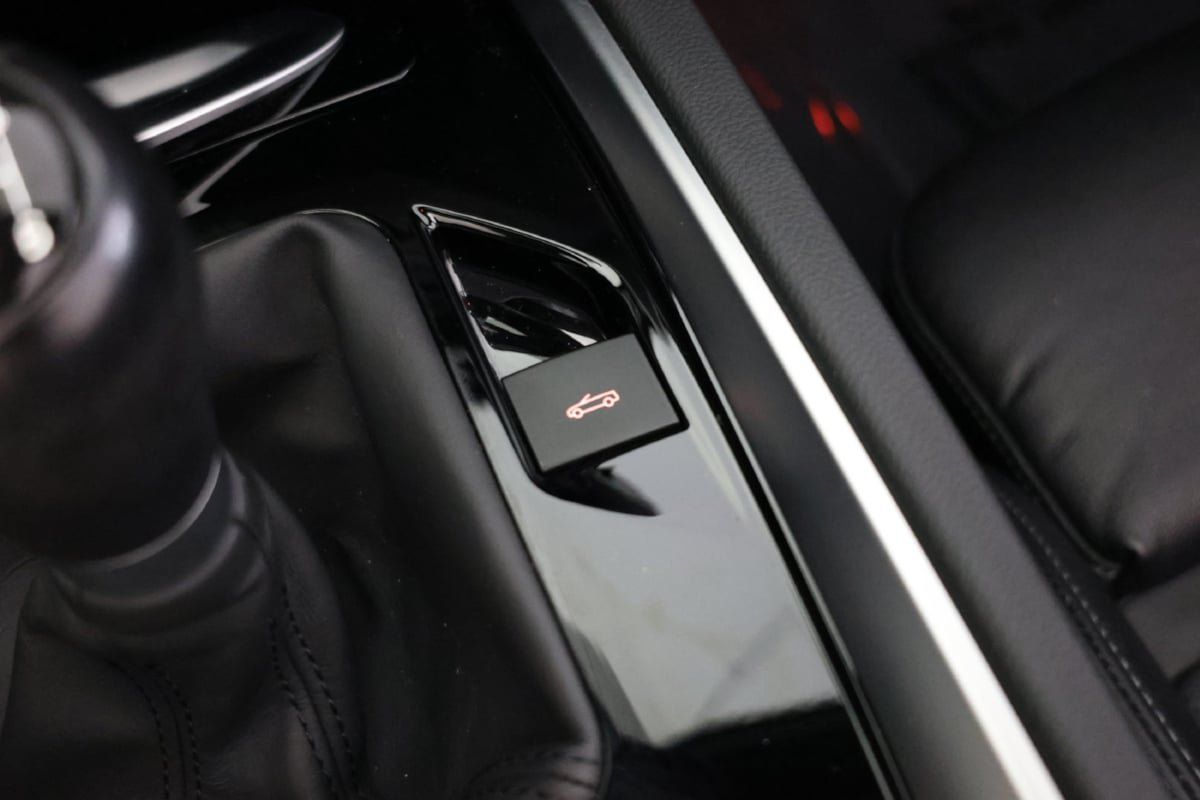 Used 2026 BMW Z4 M40i w/ Premium Package RWD image 30