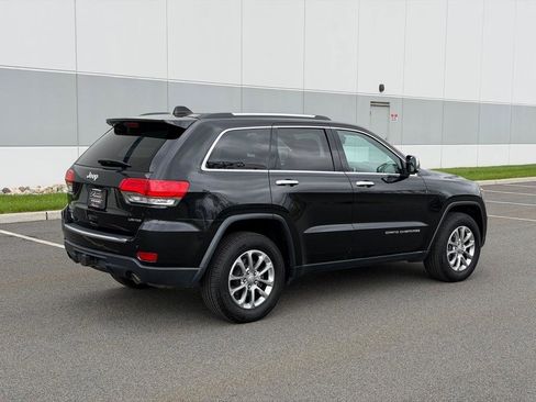 Used 2015 Jeep Grand Cherokee Limited w/ Trailer Tow Group IV AWD/4WD image 5