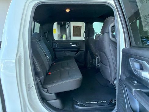 Used 2019 RAM 1500 Big Horn RWD image 32