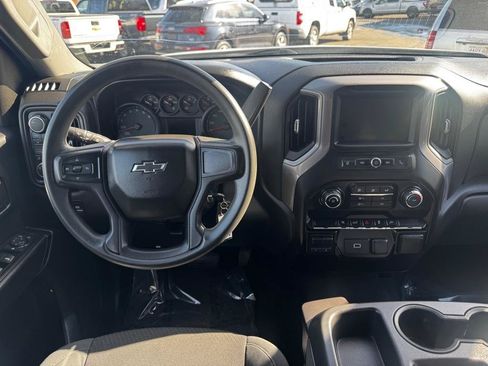 Used 2020 Chevrolet Silverado 1500 Custom w/ Rally Edition AWD/4WD image 17