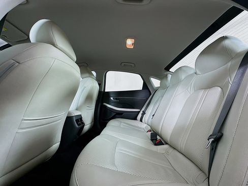 Used 2022 Hyundai Sonata Blue image 27