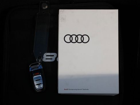 Used 2023 Audi R8 V10 performance w/ Premium Package RWD image 38