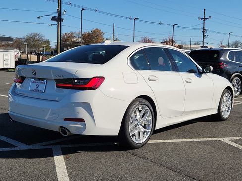 Used 2026 BMW 330i xDrive Sedan w/ Convenience Package image 6