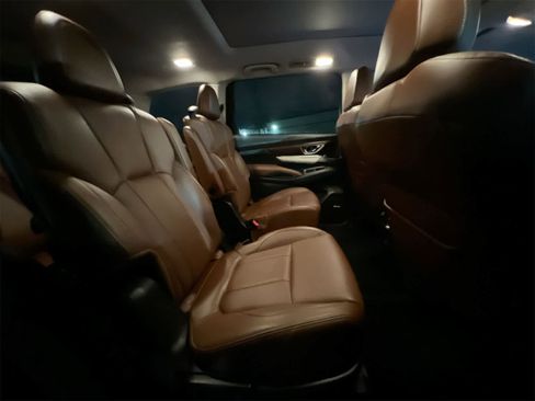 Used 2019 Subaru Ascent Touring image 20