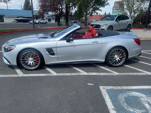 Certified 2017 Mercedes-Benz SL 63 AMG image 16