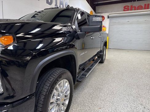 Used 2022 Chevrolet Silverado 3500 High Country w/ Z71 Off-Road Package image 10